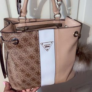Guess bag